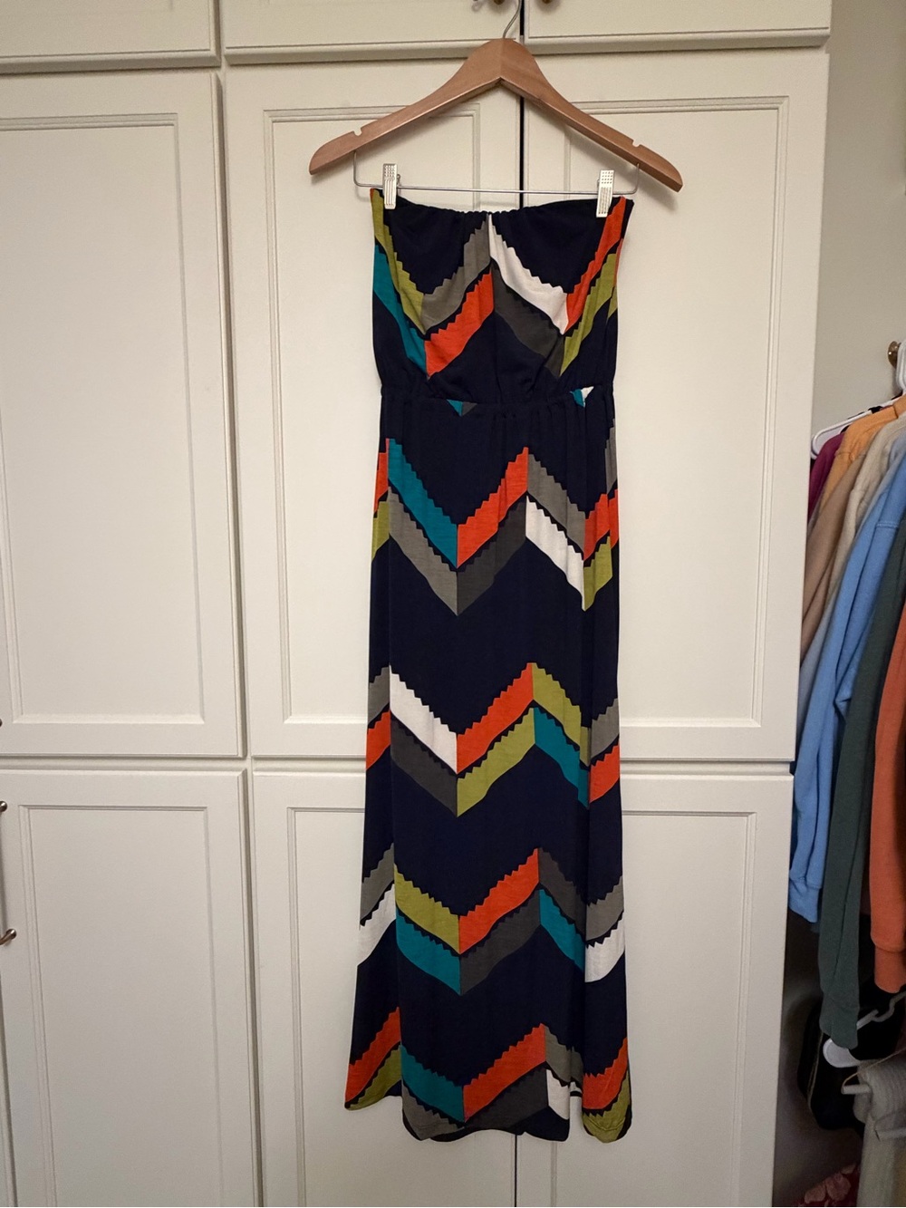 Trixxi Strapless Chevron Maxi Dress in Navy Multi-Color